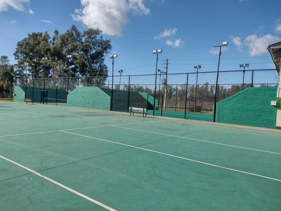 Apartment Dormi En Country Boca Raton Monoambiente Con Pileta Gym Tenis Golf Paddle