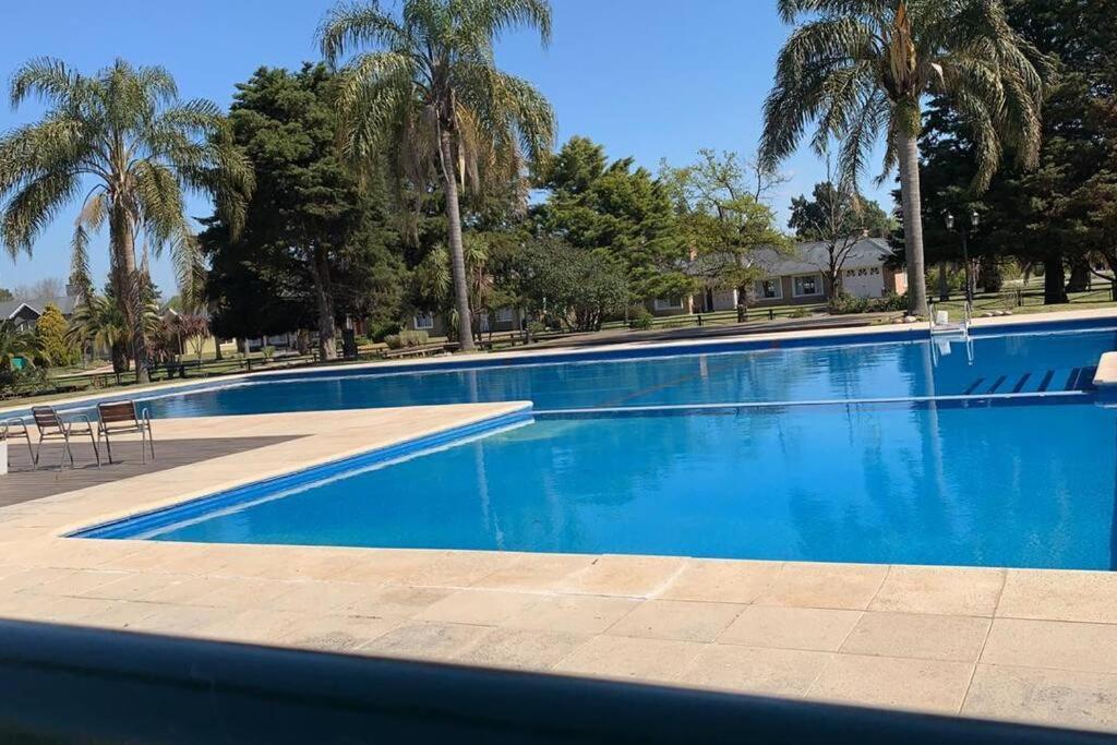 Dormi En Country Boca Raton Monoambiente Con Pileta Gym Tenis Golf Paddle